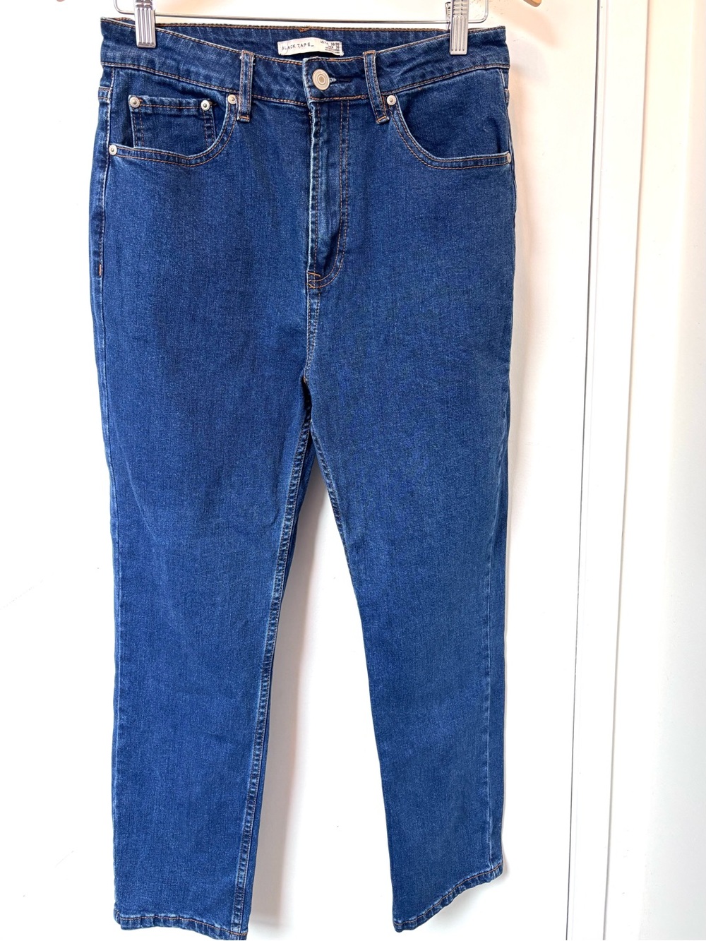 Black Tape Medium Blue High-Rise Straight Leg Jeans